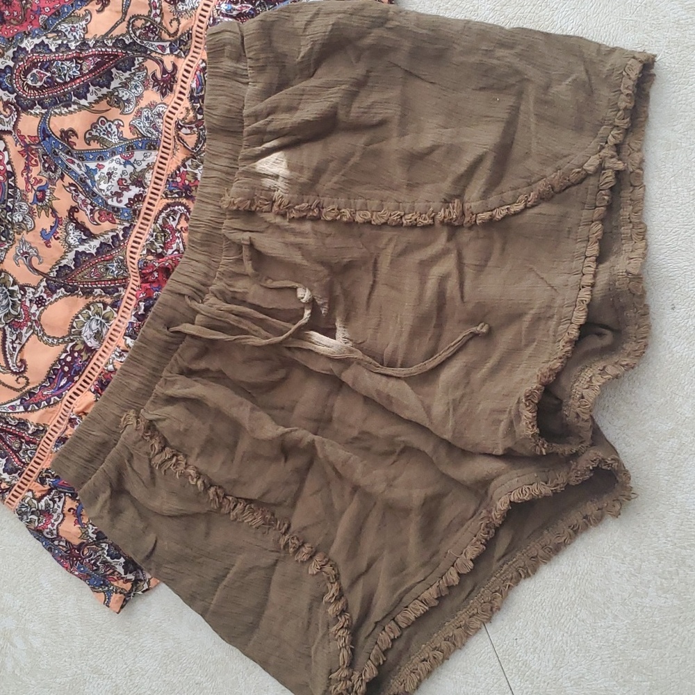 BOHO SPRING OUTFIT - Picture 2 of 7